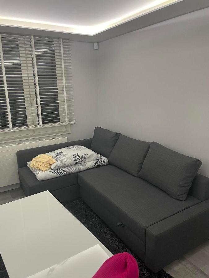 Apartament Poniatowa Apartment Exterior foto